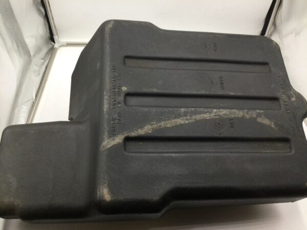 1986 AC COUGAR 500 F/C Gas Tank - Image 4