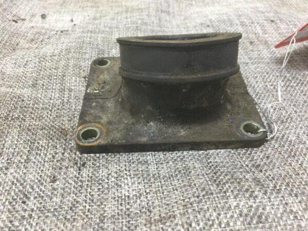 2000 Yamaha Carburetor Mounting Flange - Image 2
