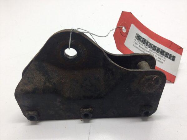 1987 Yamaha Right Suspension Bracket - Image 2