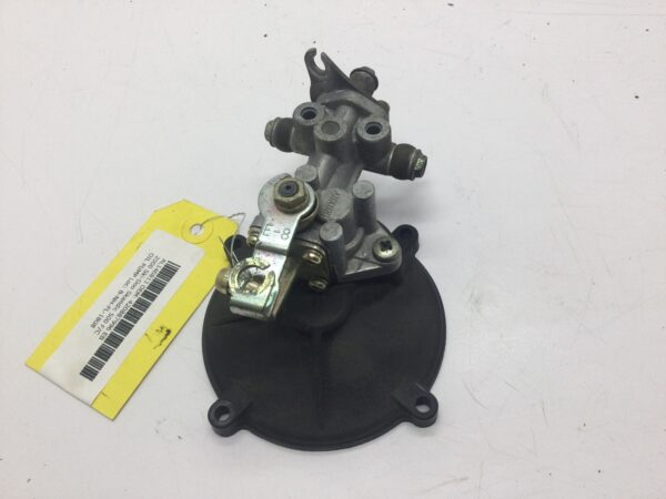 2000 Ski-Doo Oil Pump - Image 2