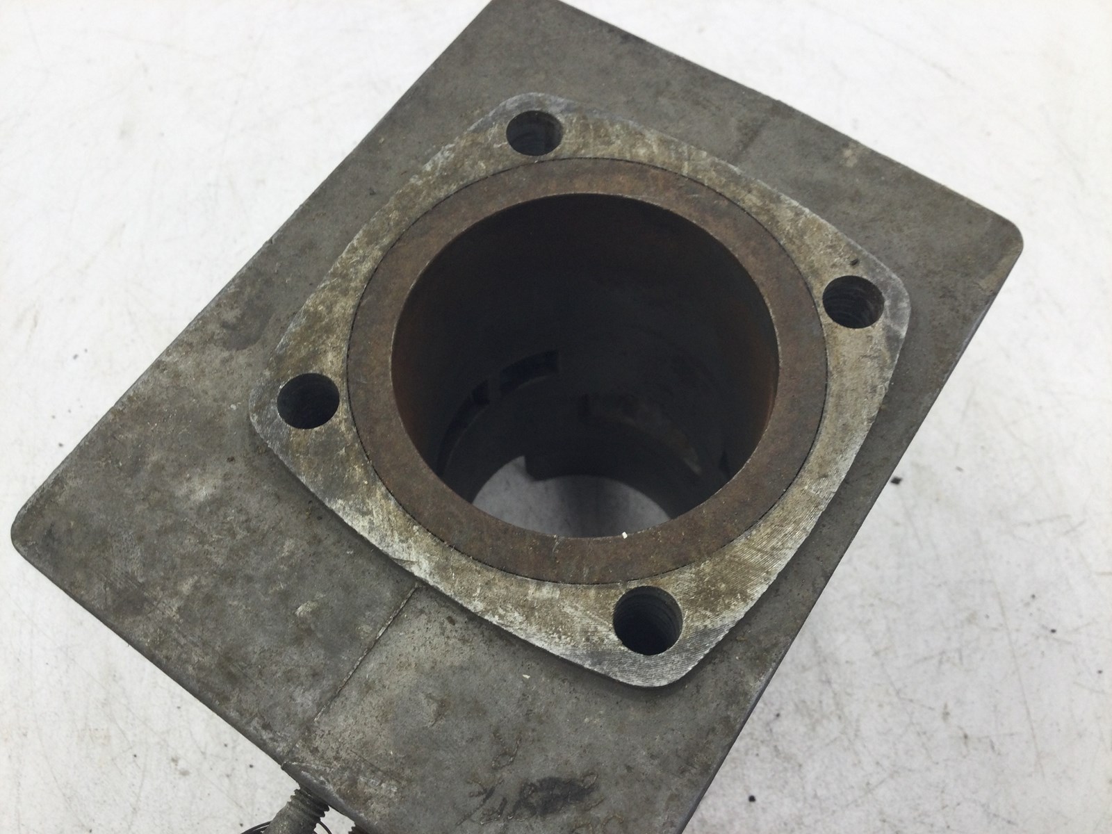 1973 Ski-Doo CYLINDER - Image 3