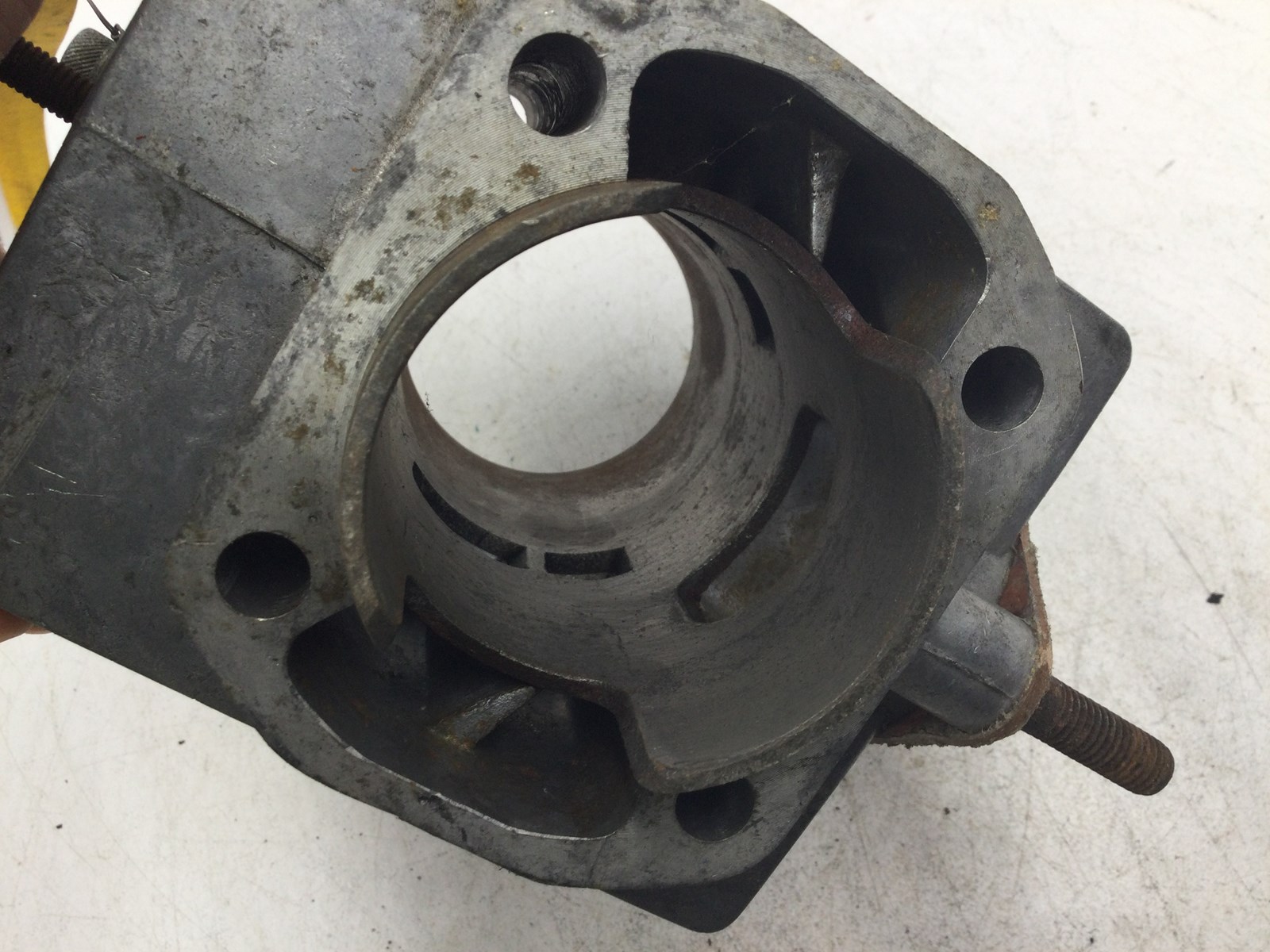 1973 Ski-Doo CYLINDER - Image 4