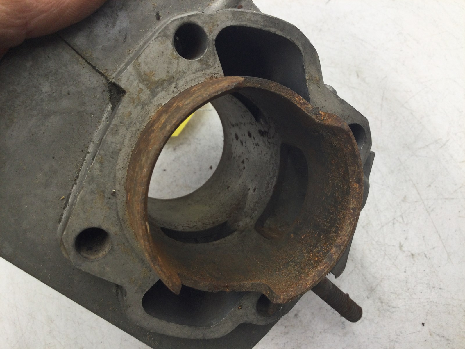 1972 Ski-Doo CYLINDER - Image 4