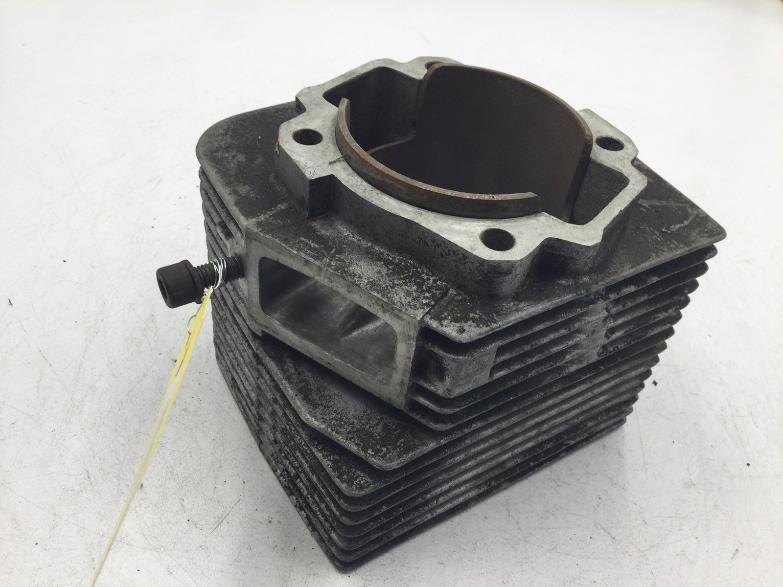 1970 Ski-Doo CYLINDER - Image 2