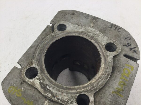 1969-1971 Yamaha GP & SL 395 F/C CYLINDER - Image 3
