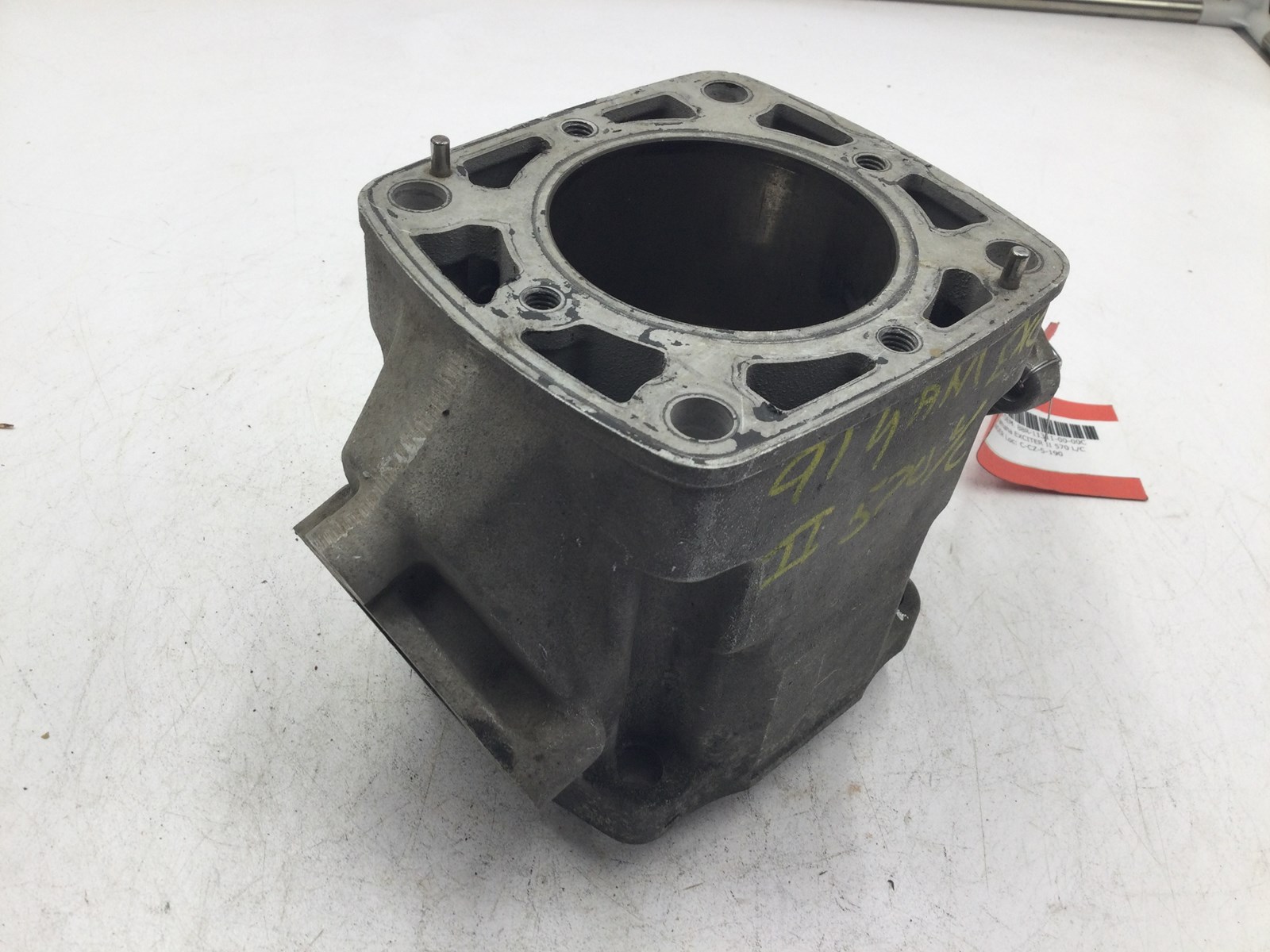 1991 Yamaha CYLINDER