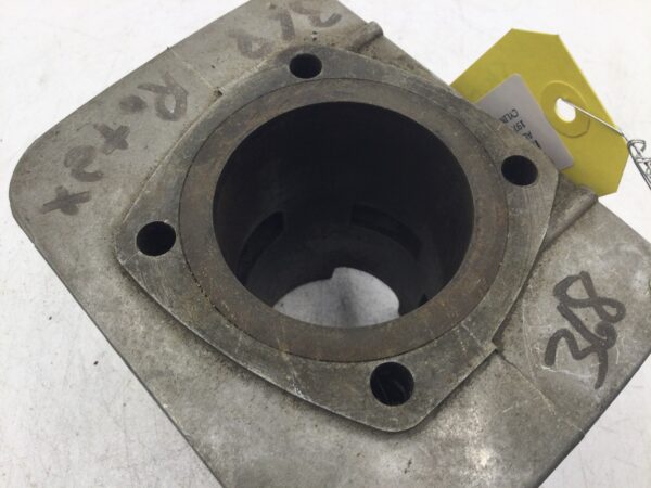 1970 Ski-Doo CYLINDER - Image 3