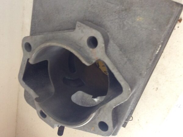 1971 Ski-Doo CYLINDER - Image 4
