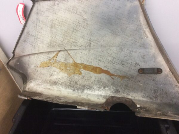 1988 Yamaha RIGHT REAR SIDE PANEL - OBSOLETE - Image 2