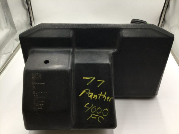 1977 AC PANTHER 5000 Gas Tank - Image 2
