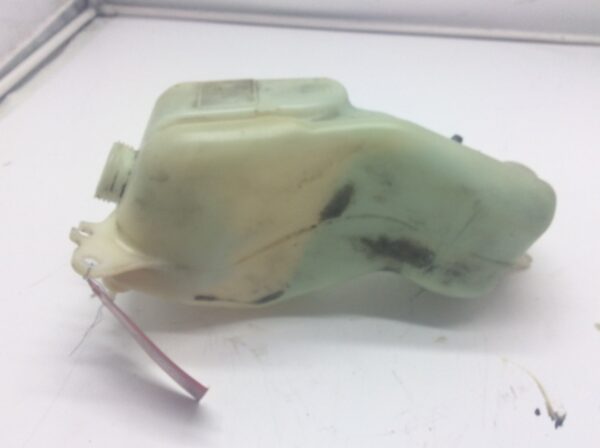 1994 Yamaha Oil Tank - Image 5