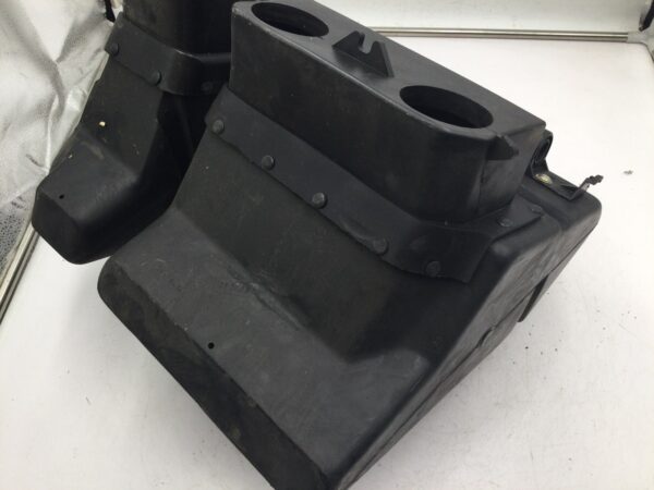 1996 AC ZRT 800 L/C AIRBOX - Image 2