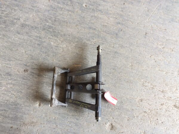 1994 Yamaha Suspension Rear Arm - Image 2
