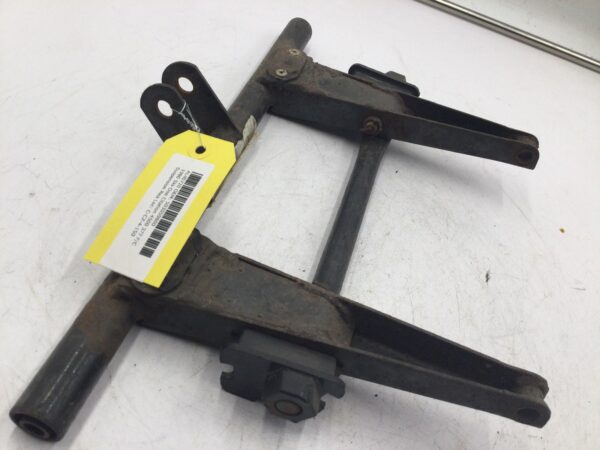 1980 Ski-Doo CITATION 4500 Suspension Rear Arm - Image 2