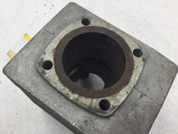 1970 Ski-Doo CYLINDER - Image 3
