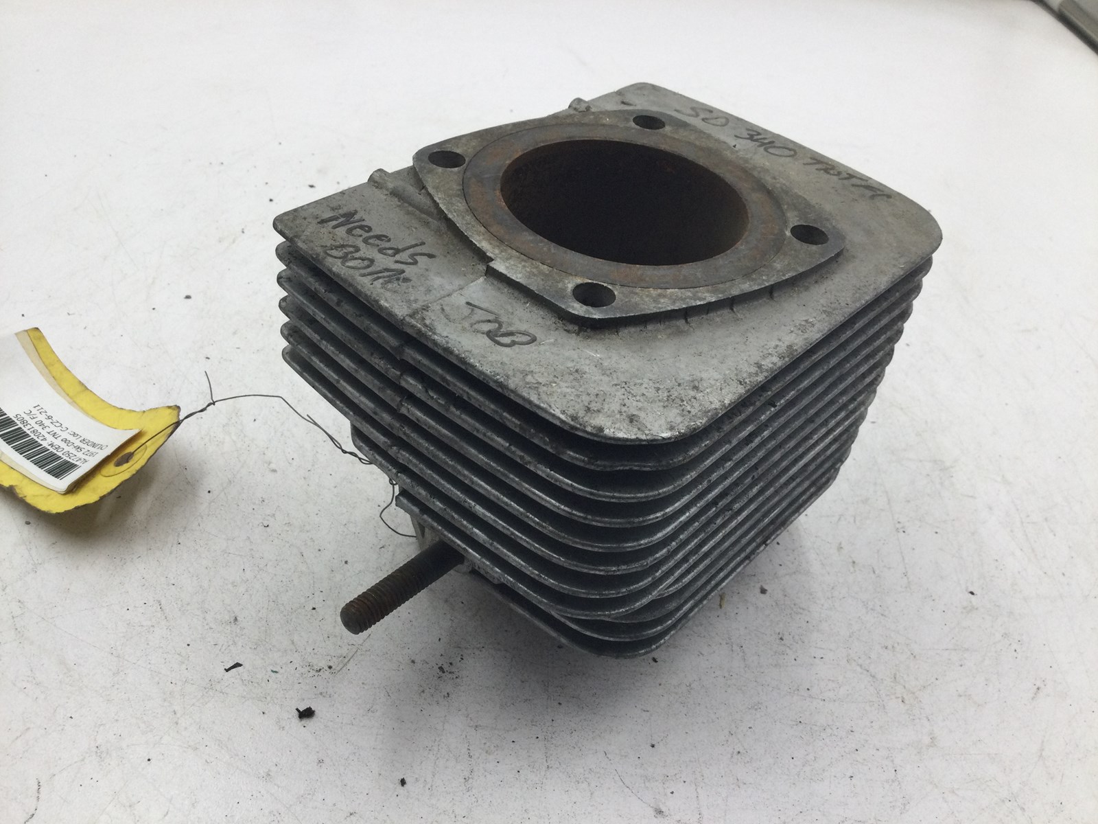 1972 Ski-Doo CYLINDER - Image 2