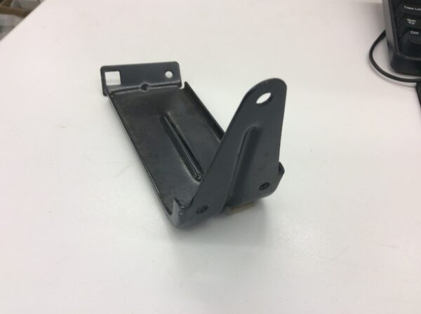1995 Polaris LH PANEL BRACKET - Image 2