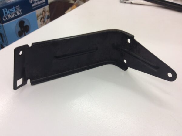 1995 Polaris LH PANEL BRACKET - Image 3