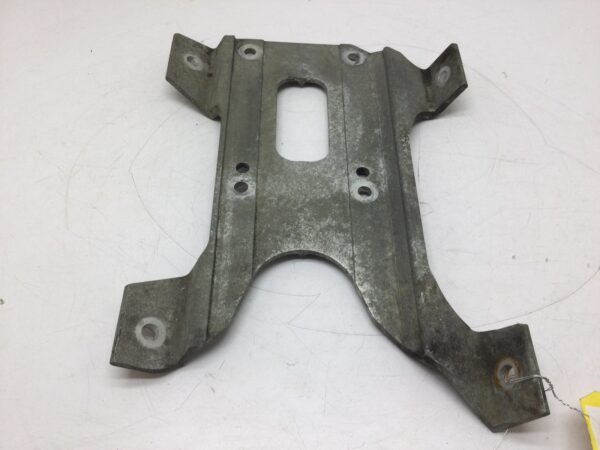 1997 Ski-Doo TOURING SLE 500 L/C Motor Mount Plate - Image 2