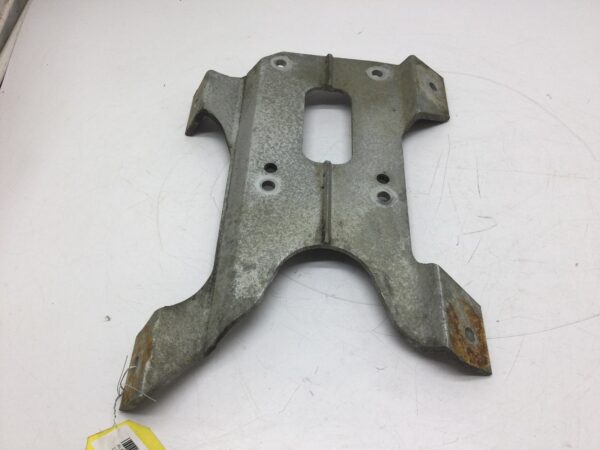 1997 Ski-Doo TOURING SLE 500 L/C Motor Mount Plate - Image 3