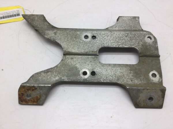 1997 Ski-Doo TOURING SLE 500 L/C Motor Mount Plate - Image 4
