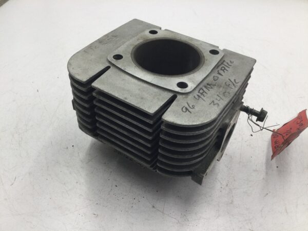 1996 Yamaha CYLINDER