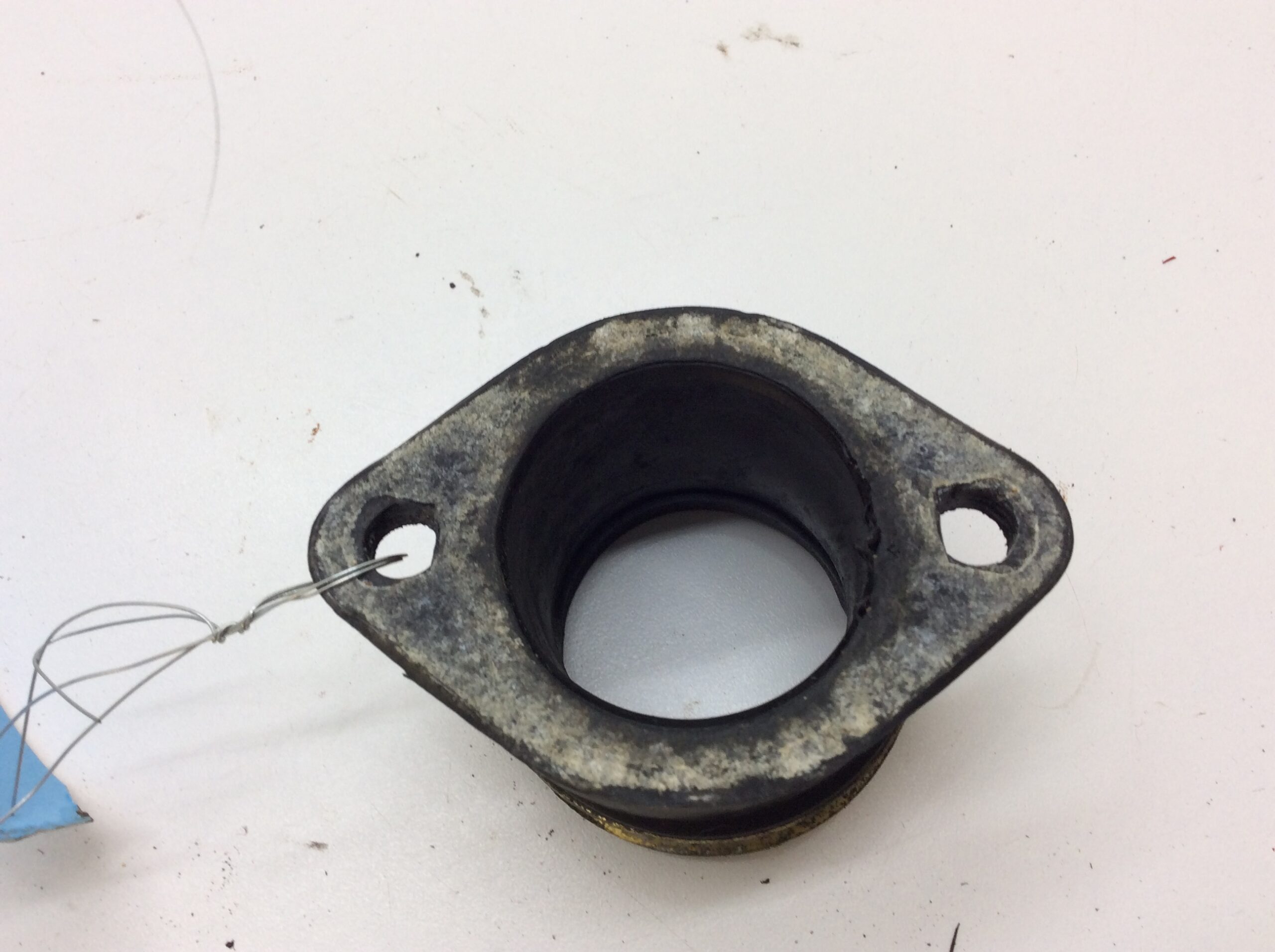 1991 Polaris Carb mounting flange - Image 3