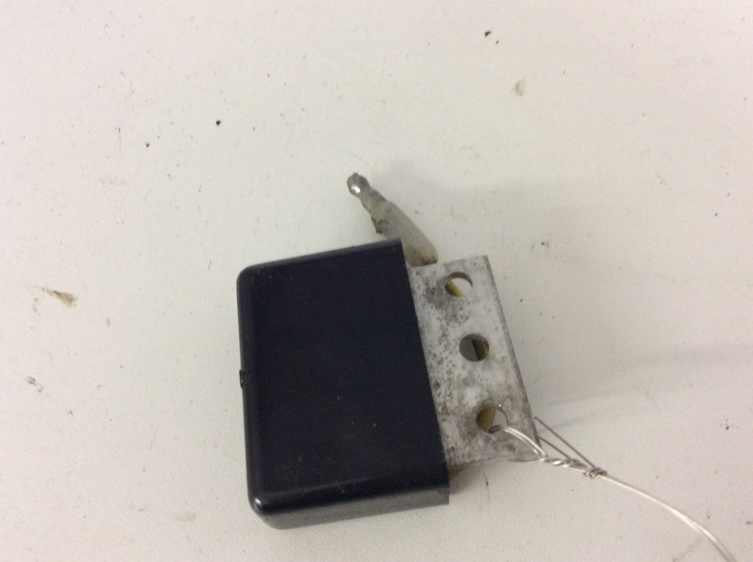 1992 Polaris Voltage Regulator - Image 4