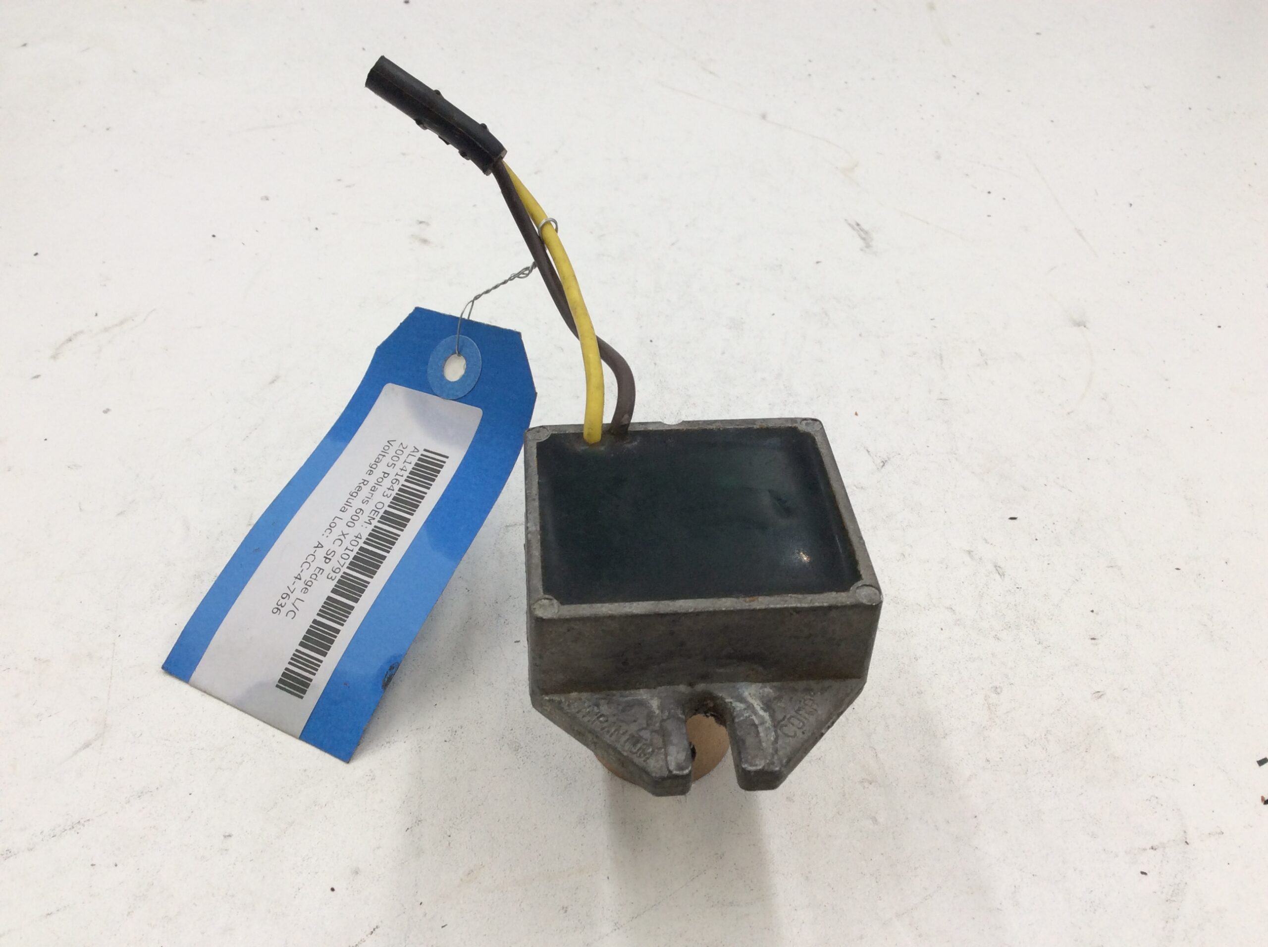2005 Polaris Voltage Regulator 2 Wire - Image 2