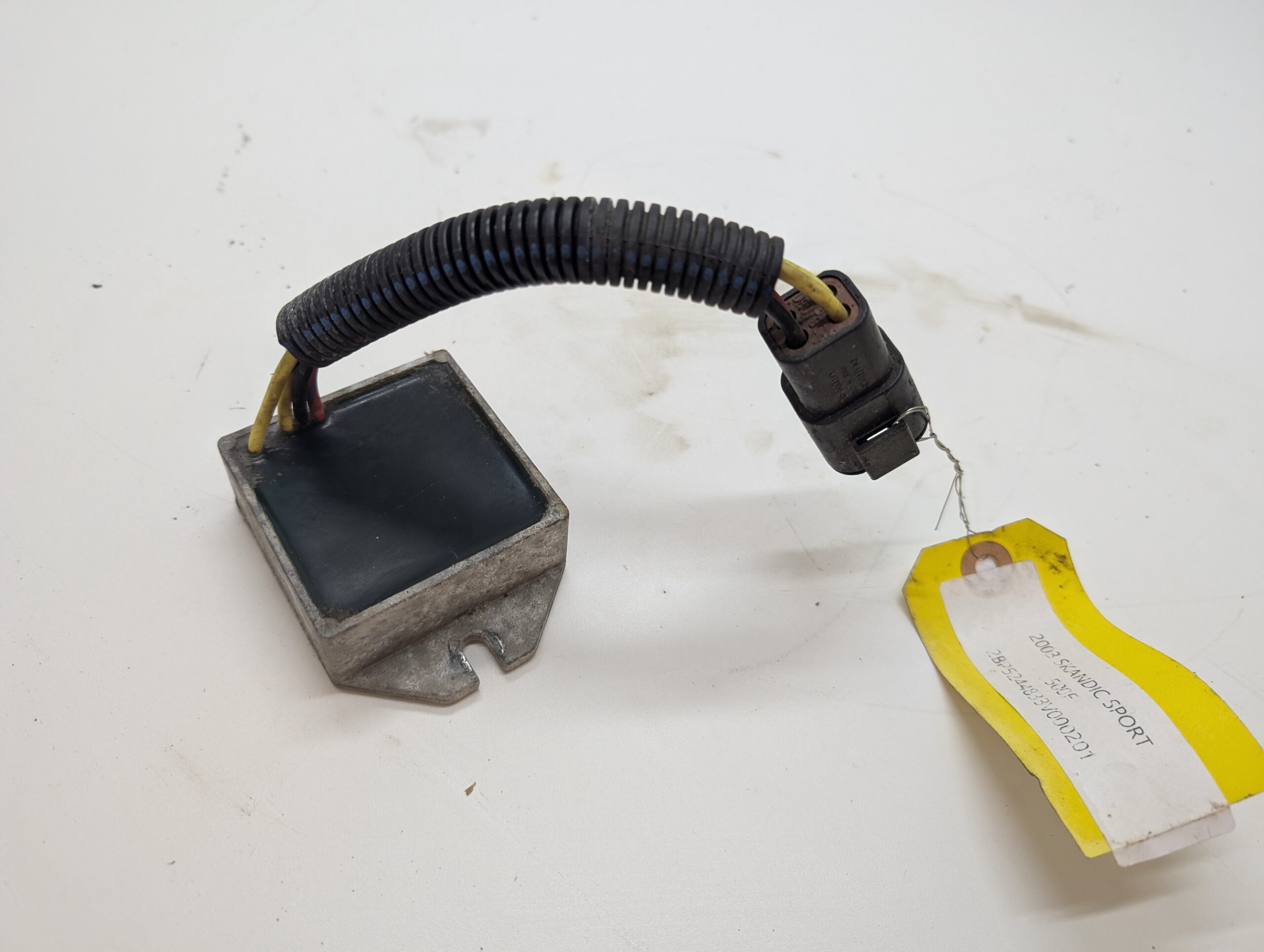 2004 Ski-Doo Used Voltage Regulator - Image 5