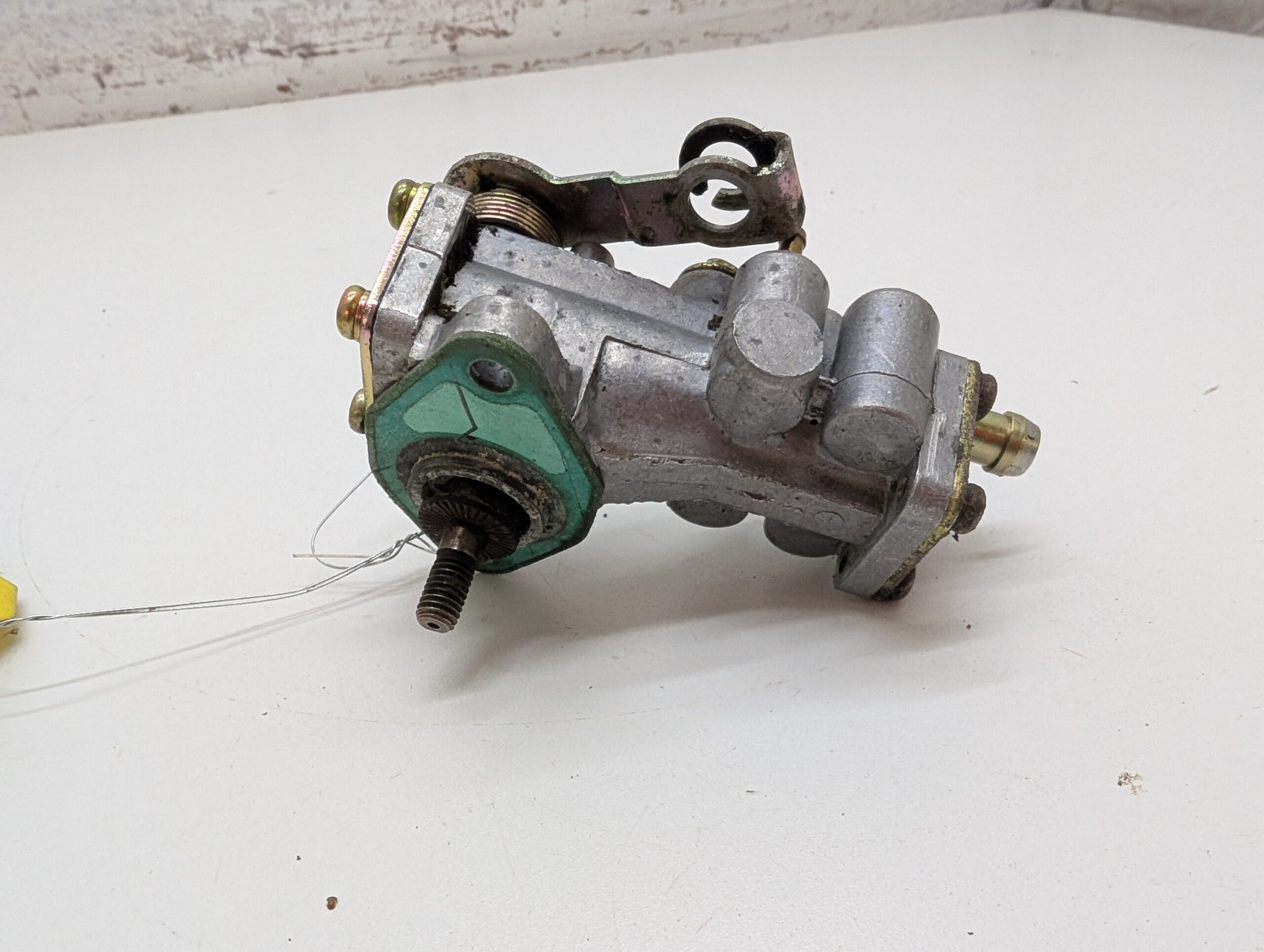 1996 Ski-Doo FORM III 600 L/C OIL PUMP - Image 6