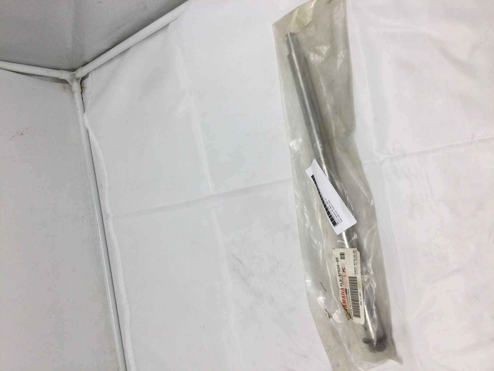 2002 Yamaha Rear Axle - Image 2