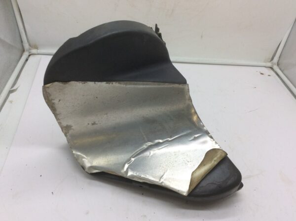 2000 Yamaha Air Intake Duct - Image 3