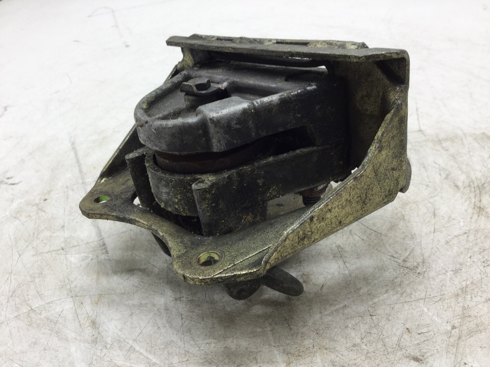 1989 Ski-Doo BRAKE CALIPER - Image 3