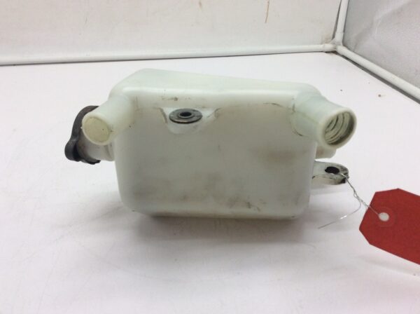1998 Yamaha Oil Tank - Image 2