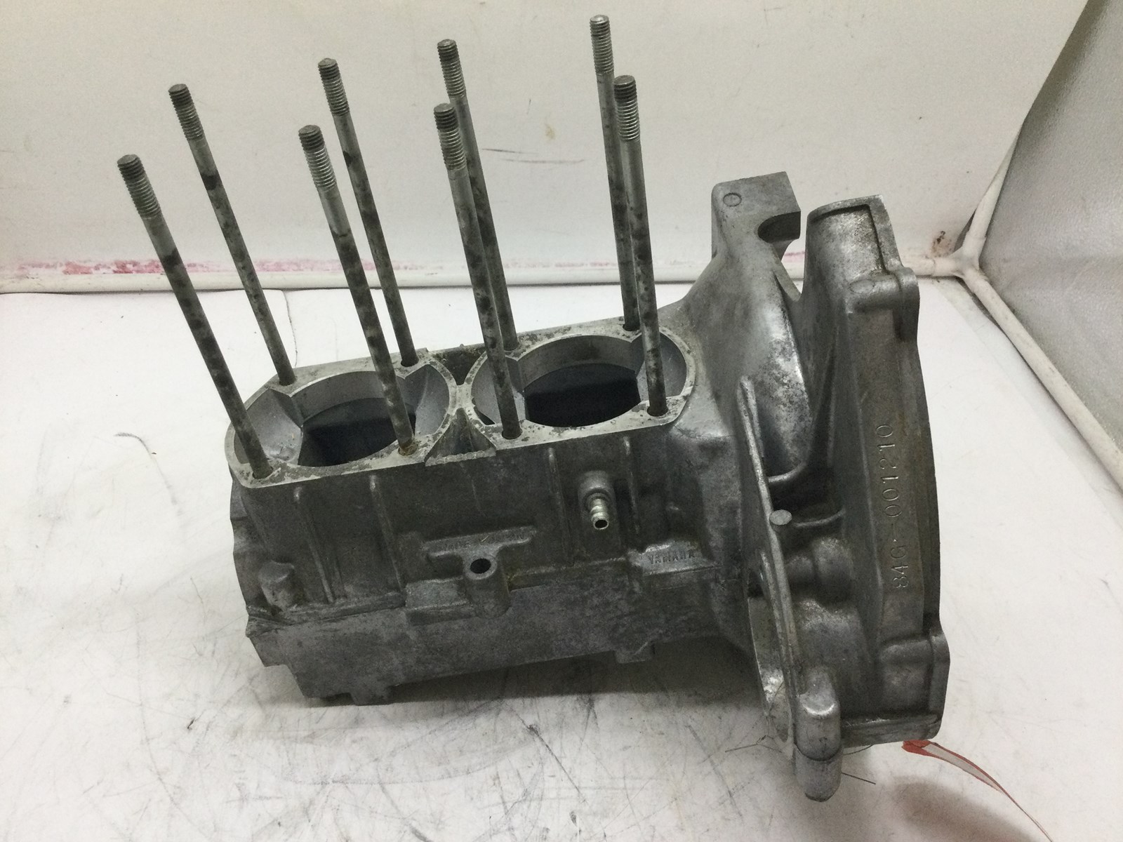 1988 Yamaha ENTICER 340 F/C CRANK CASE