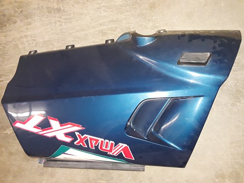 1996 Yamaha RIGHT REAR SIDE PANEL