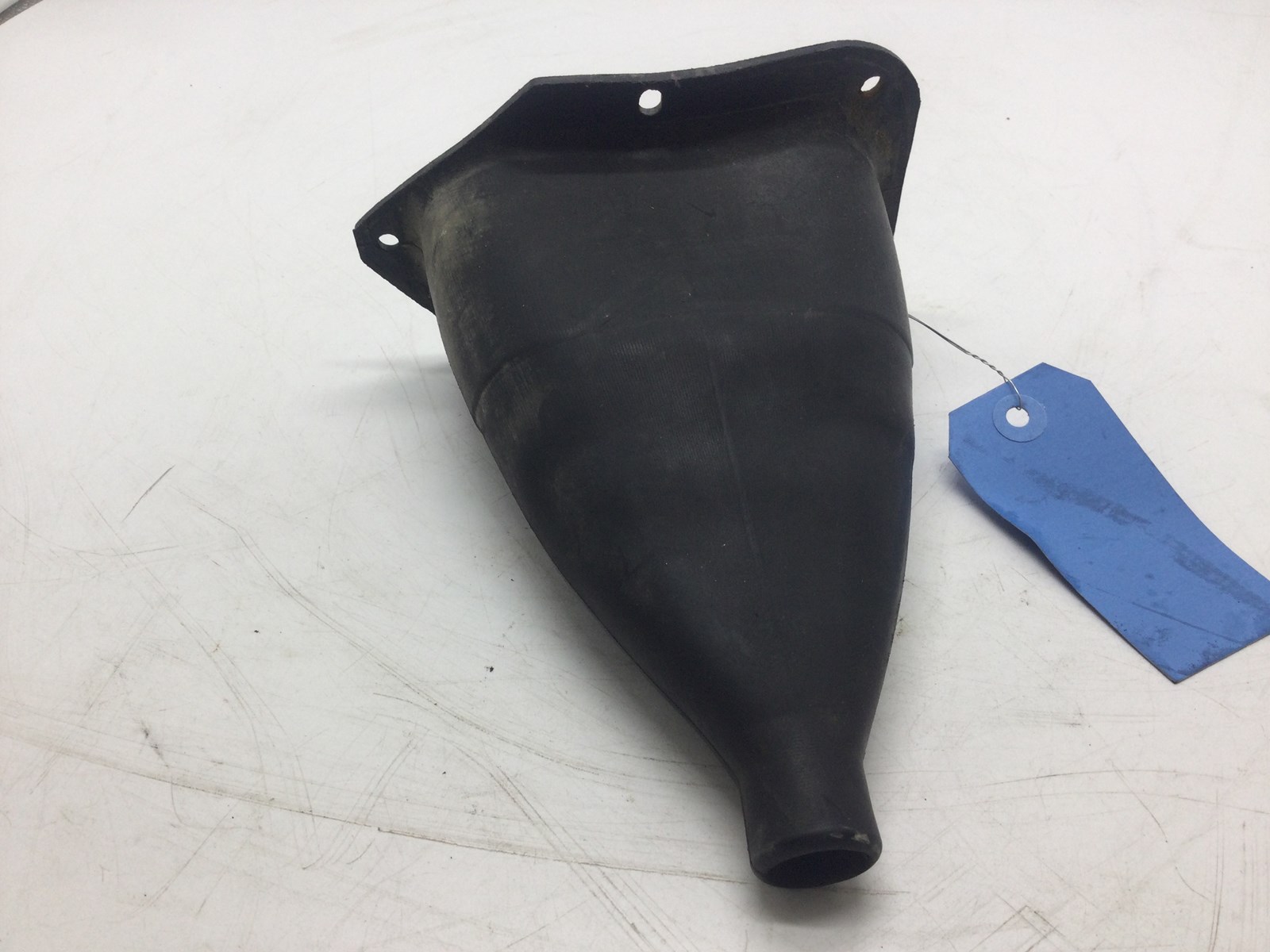 1996 Polaris XLT 600 L/C Steering Boots - Image 3