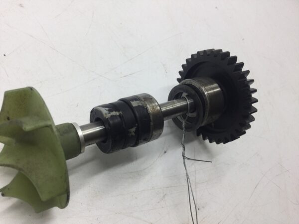 1996 Ski-Doo FORM III 600 L/C Water Pump Shaft - Image 2