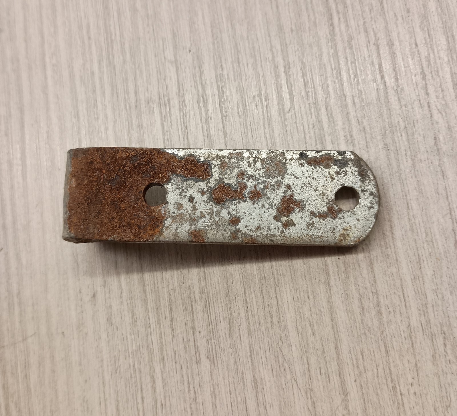 NOS Track Guide Clip - SEE COMMENTS - Image 3