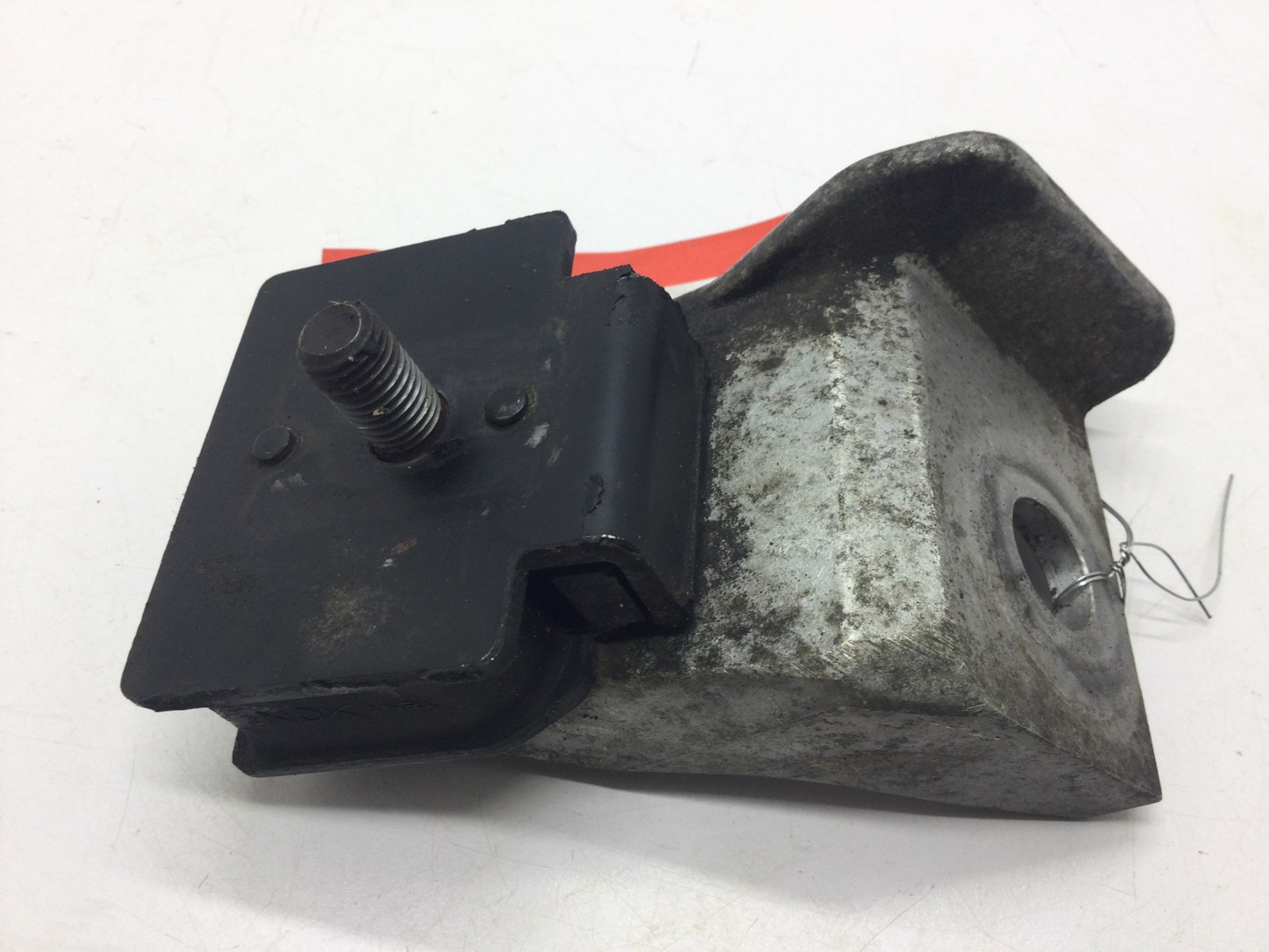 1998 Yamaha Motor Mount Bracket - Front Lower - Image 2