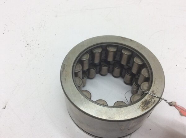 2003 Yamaha PTO crankshaft bearing - Image 3