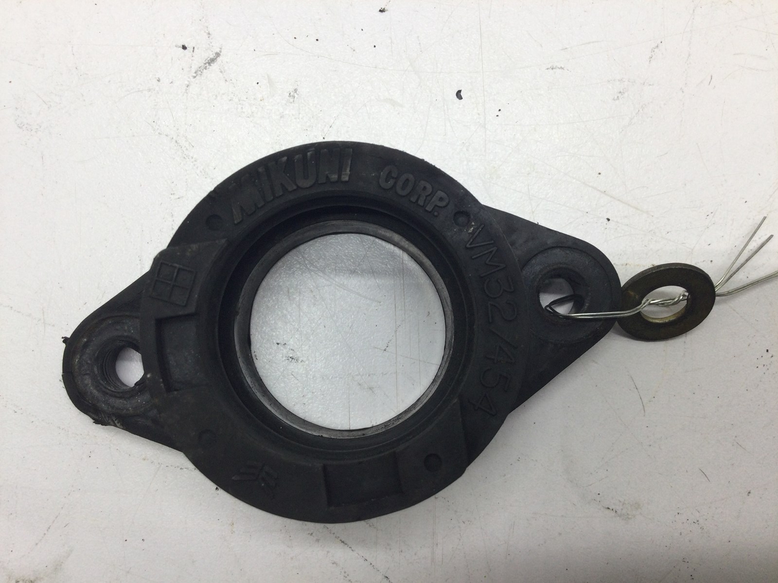 2000 Arctic Cat Carb Mounting Flange - Image 2