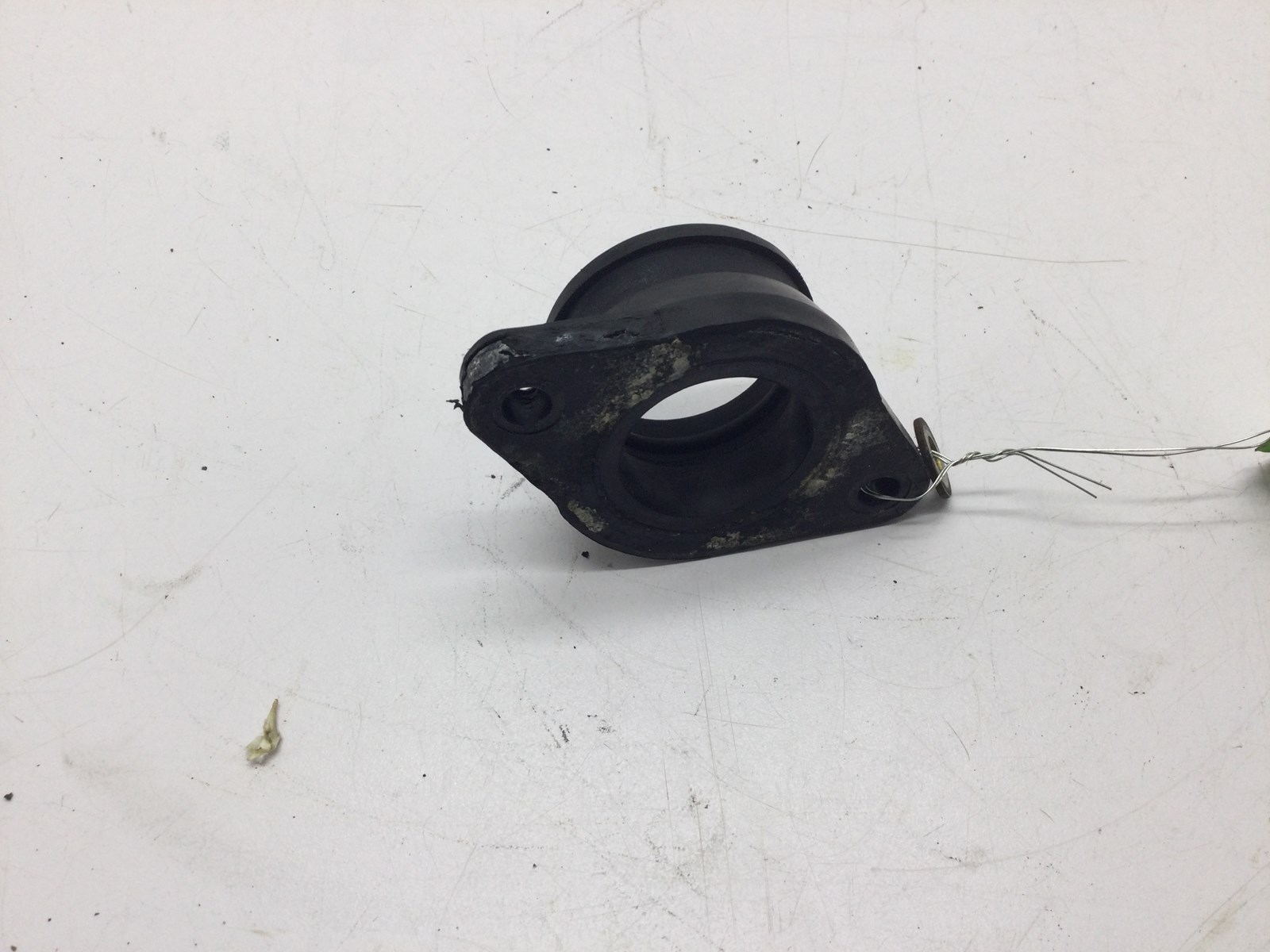 2000 Arctic Cat Carb Mounting Flange - Image 3