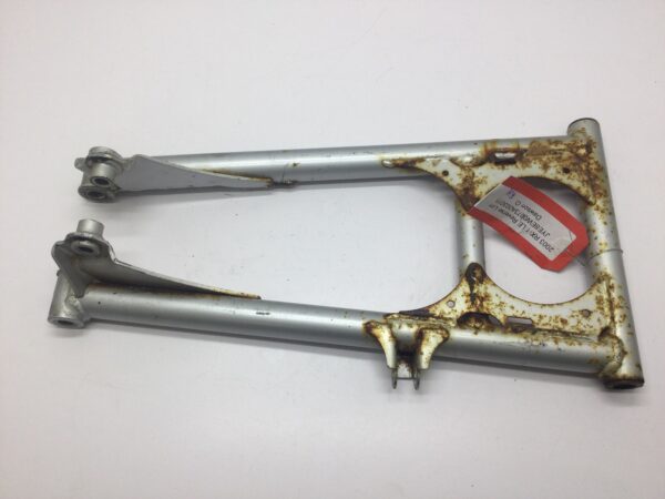 2004 Yamaha Lower RH A-arm - Image 5