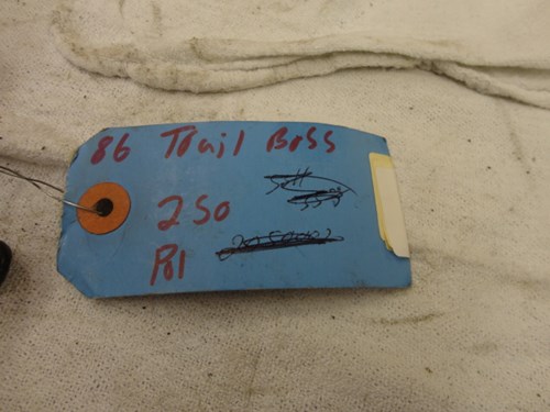 1986 Polaris ATV THROTTLE BLOCK - Image 2