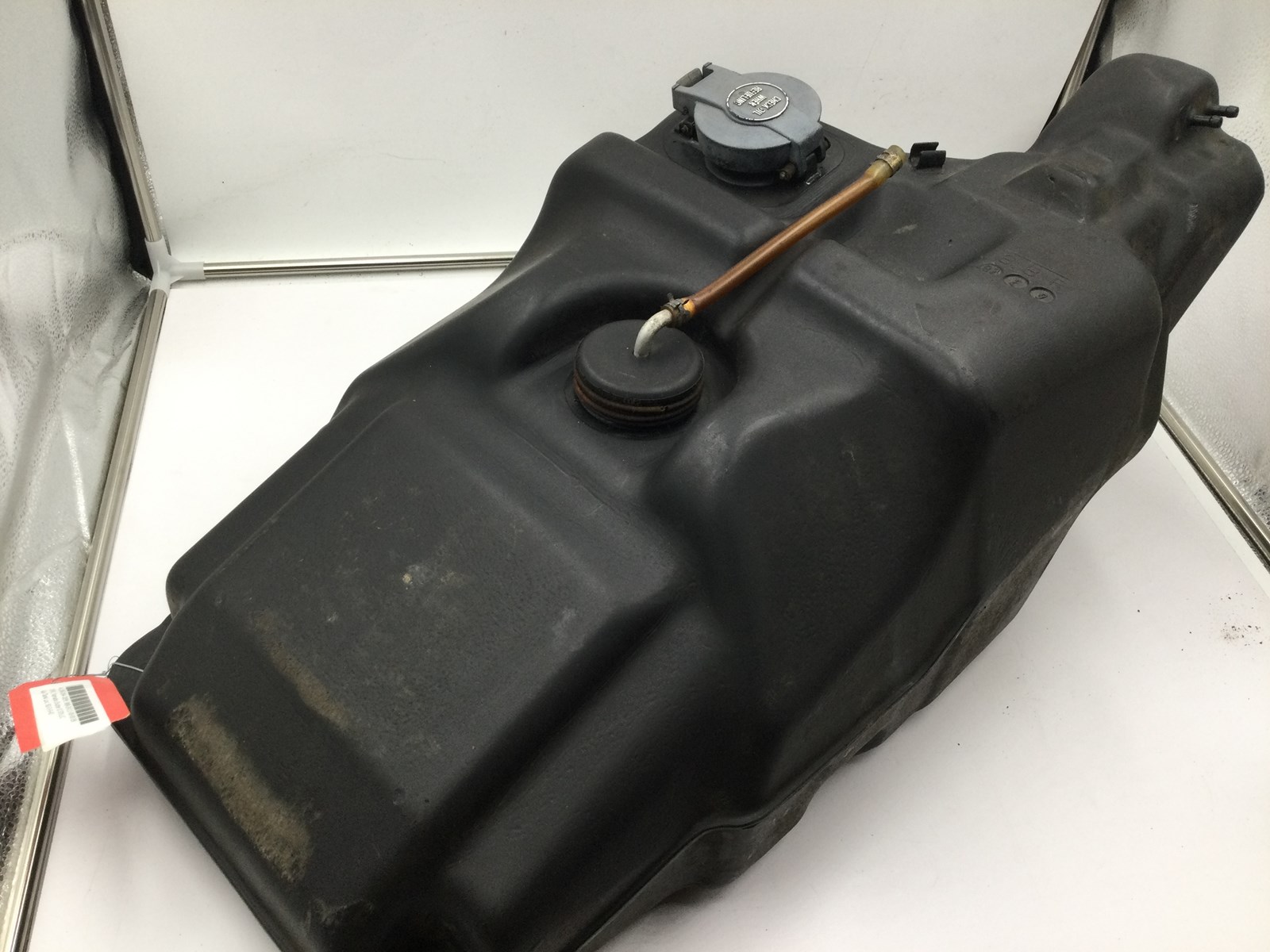 1991 Yamaha Gas Tank - Image 3