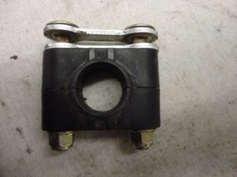 2004 Ski-Doo STEERING POST CLAMP