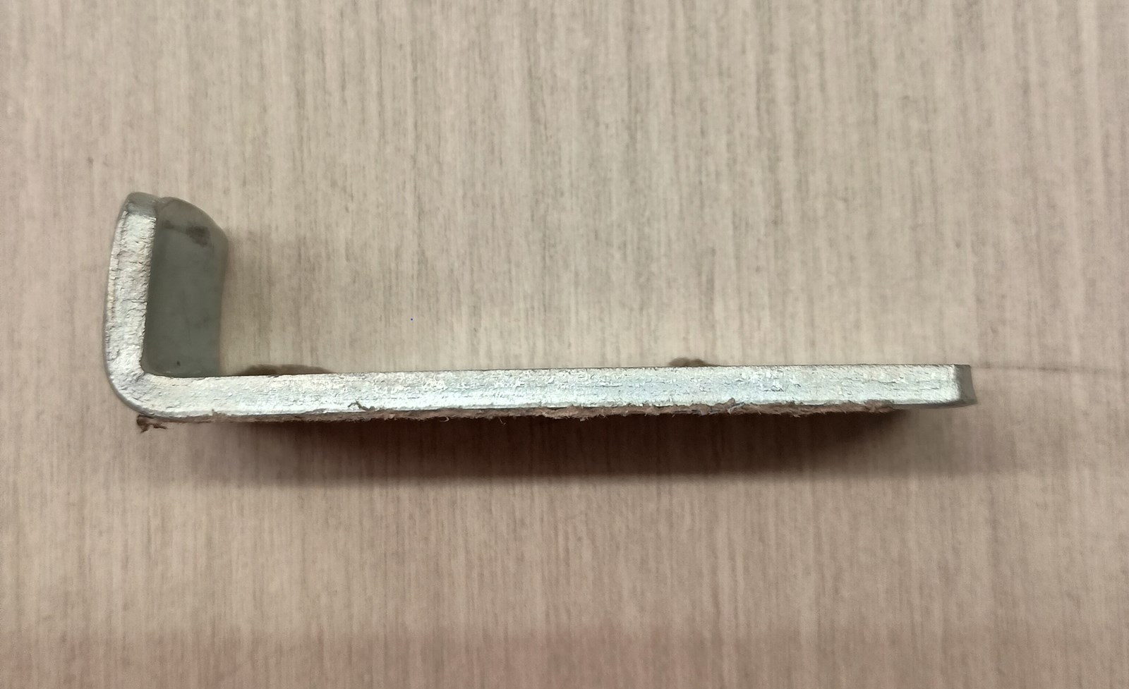 NOS Track Guide Clip - Image 2