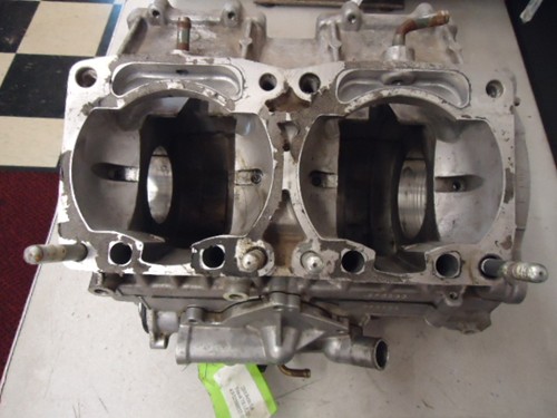 2003 Arctic Cat crank case